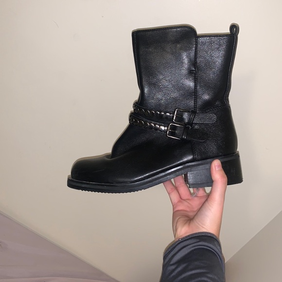 Shoes - Lather shoes